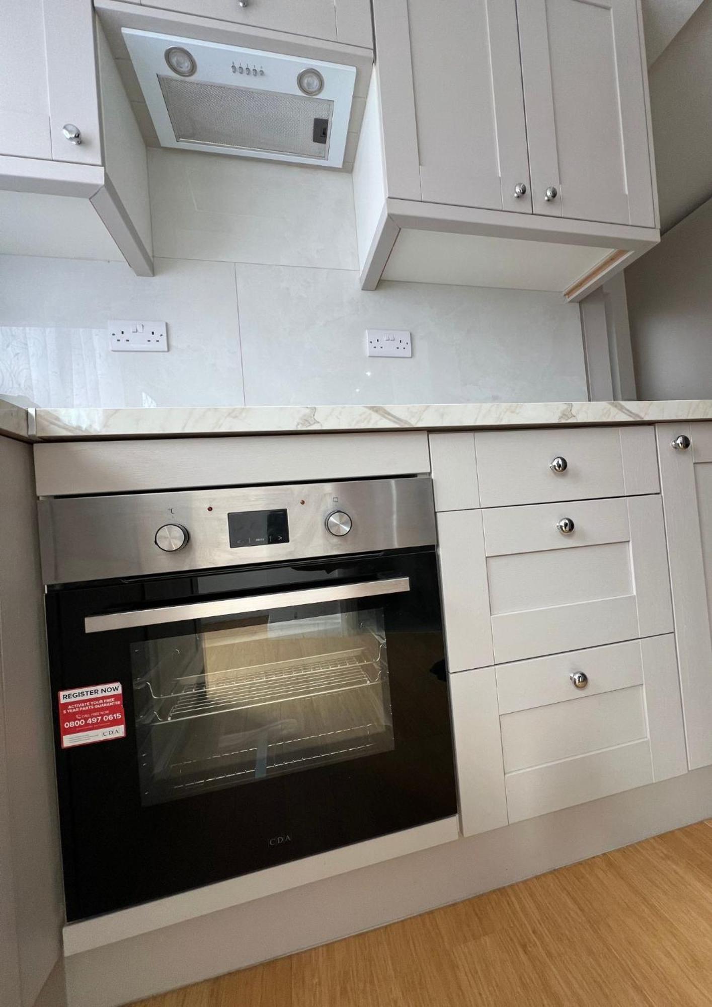 Modern Studio In Greenford, Free Wifi, Parking & Streaming Services イーリング エクステリア 写真